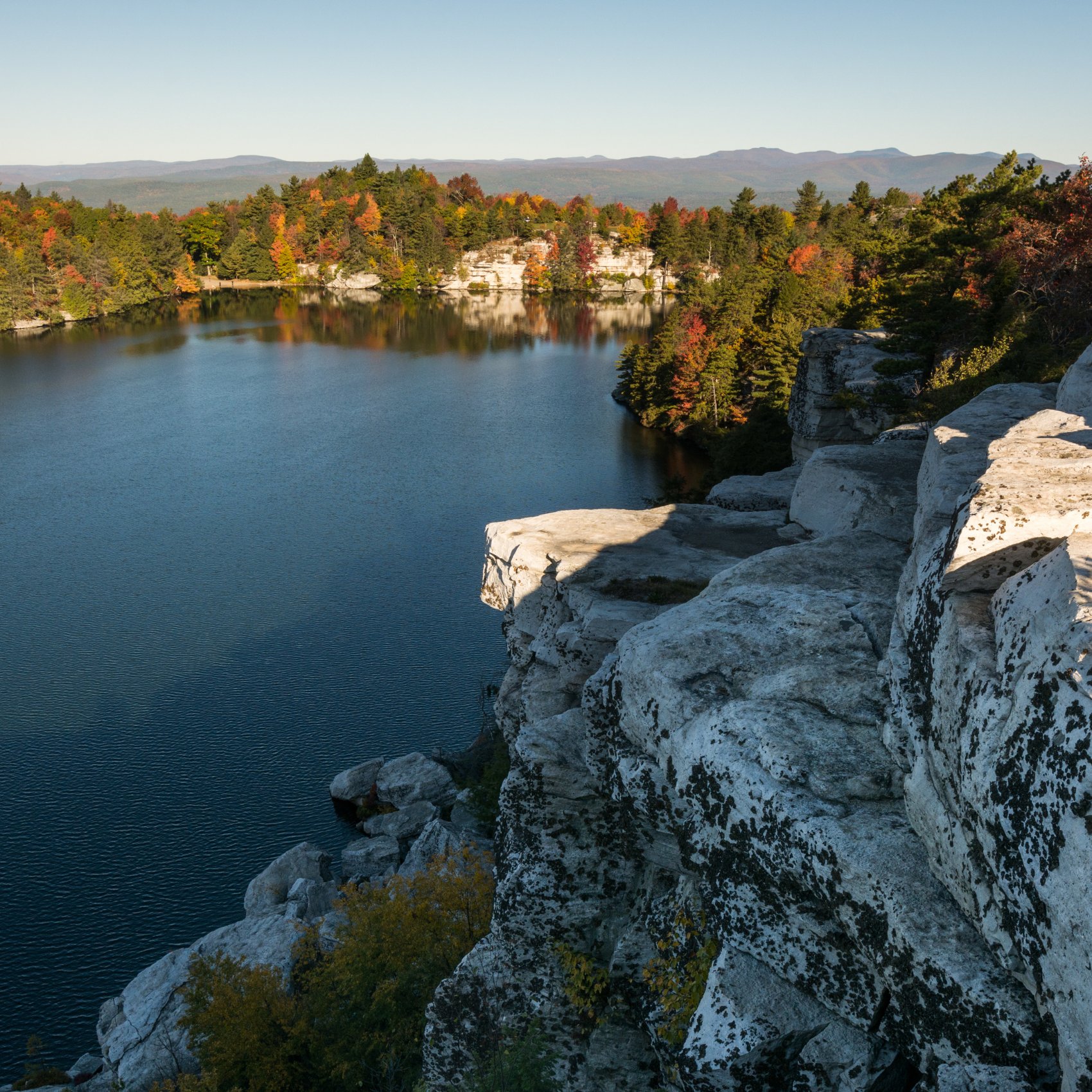 Minnewaska State Park Preserve nature hike